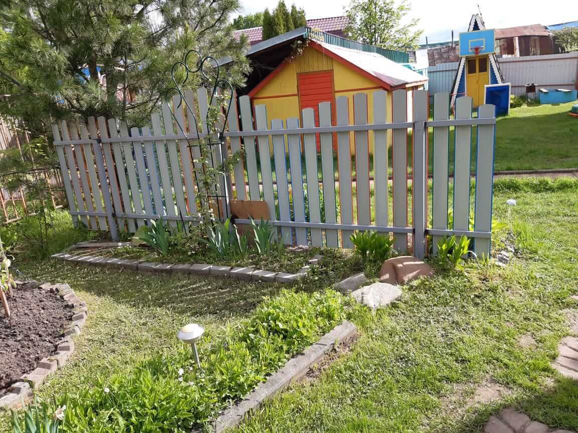 забор из разноцветного штакетника односторонний фото3 в Березниках