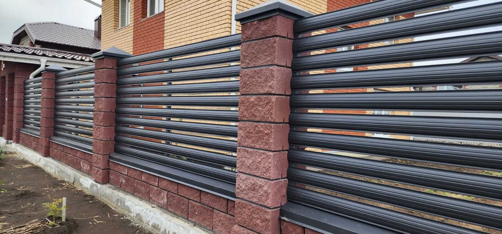 Забор-ранчо из штакетника 21м RAL7024/7024 Серый Графит МАТТЕ двусторонний в Березниках