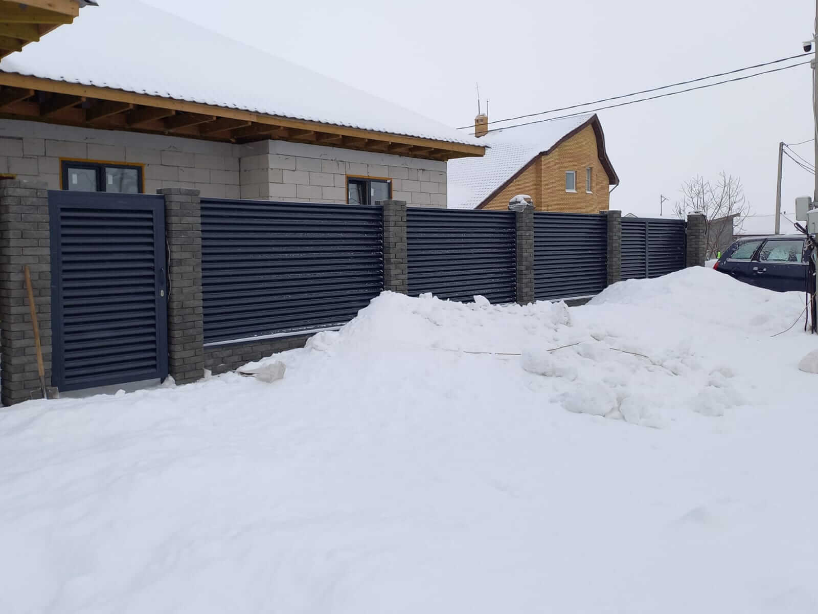 Забор из ламелей еврожалюзи 41м RAL7024/7024 Серый Графит двусторонний в Березниках