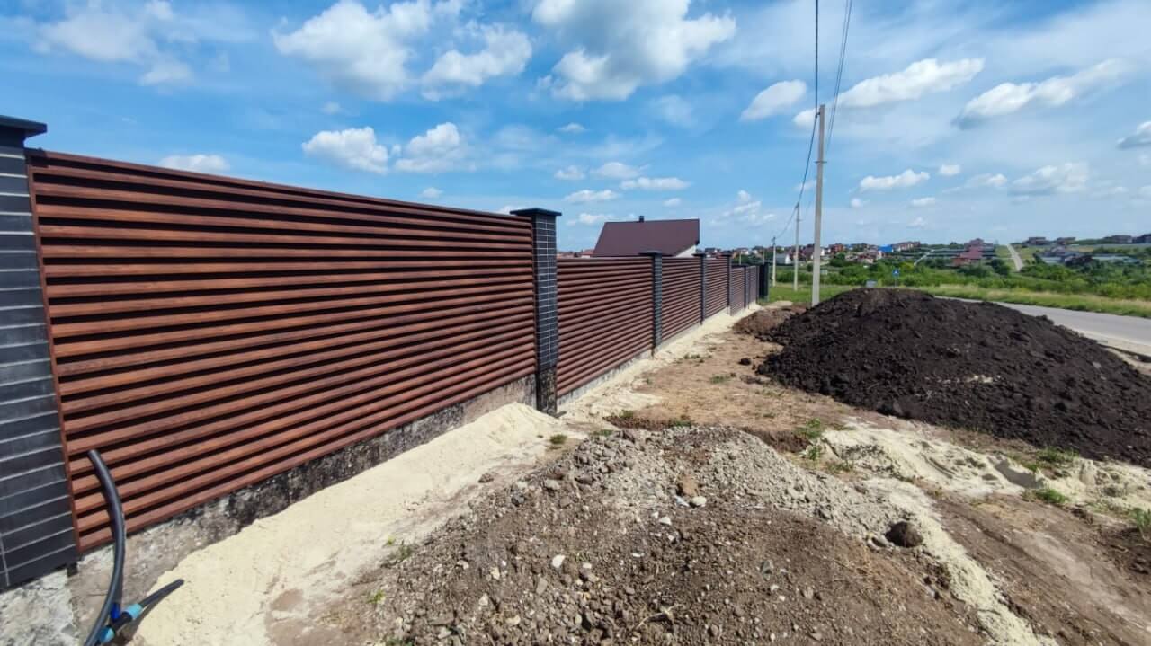 Забор-жалюзи из ламелей 54м ЭКО-Z Античный Дуб (SteelArt) фото 1 в Березниках