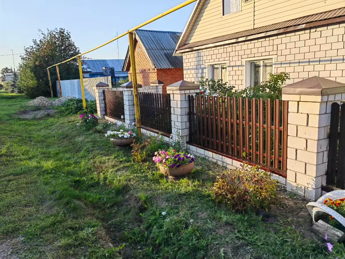 Забор из евроштакетника 10м RAL8017/8017 Шоколад двусторонний фото 2 в Березниках