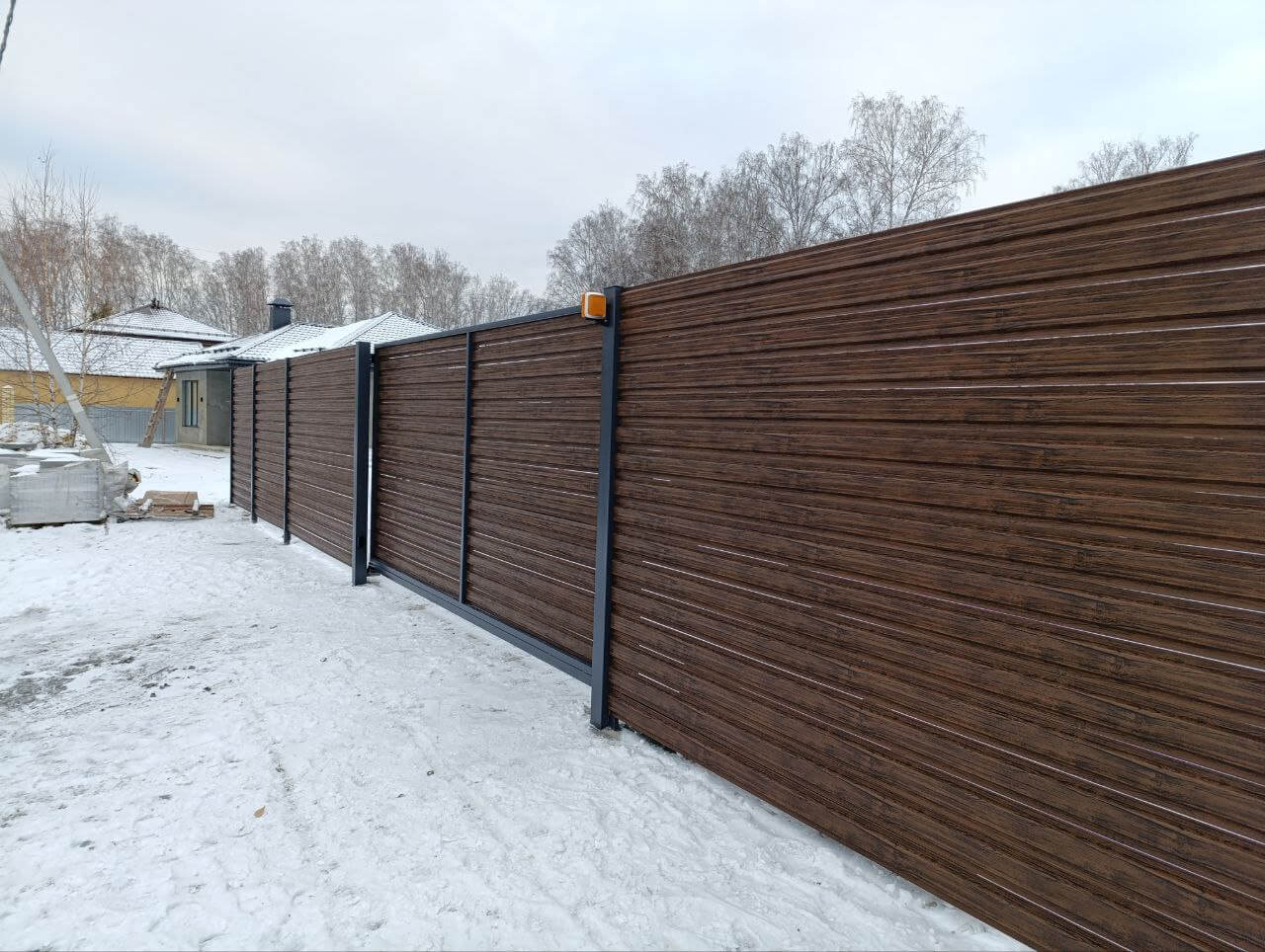 Забор-ранчо из евроштакетника 58м Темный Каштан 3D Принтек фото 1 в Березниках