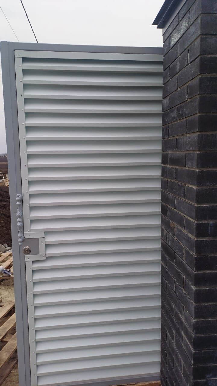Забор-жалюзи из ламелей ЭКО-Z 94м RAL9003/9003 Белый двусторонний фото 3 в Березниках